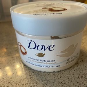 Body polish, body scrub and body anti tightness